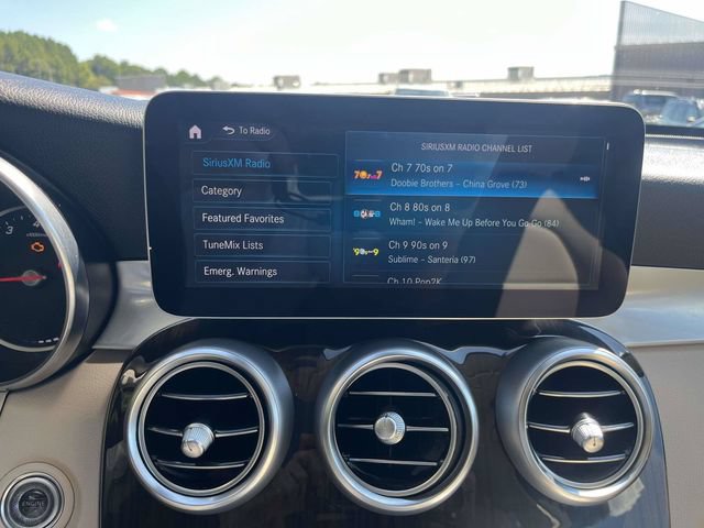 Used 2022 Mercedes-Benz GLC 300 image 27