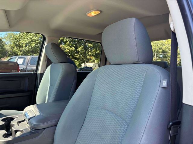 Used 2018 RAM 1500 Express AWD/4WD image 7