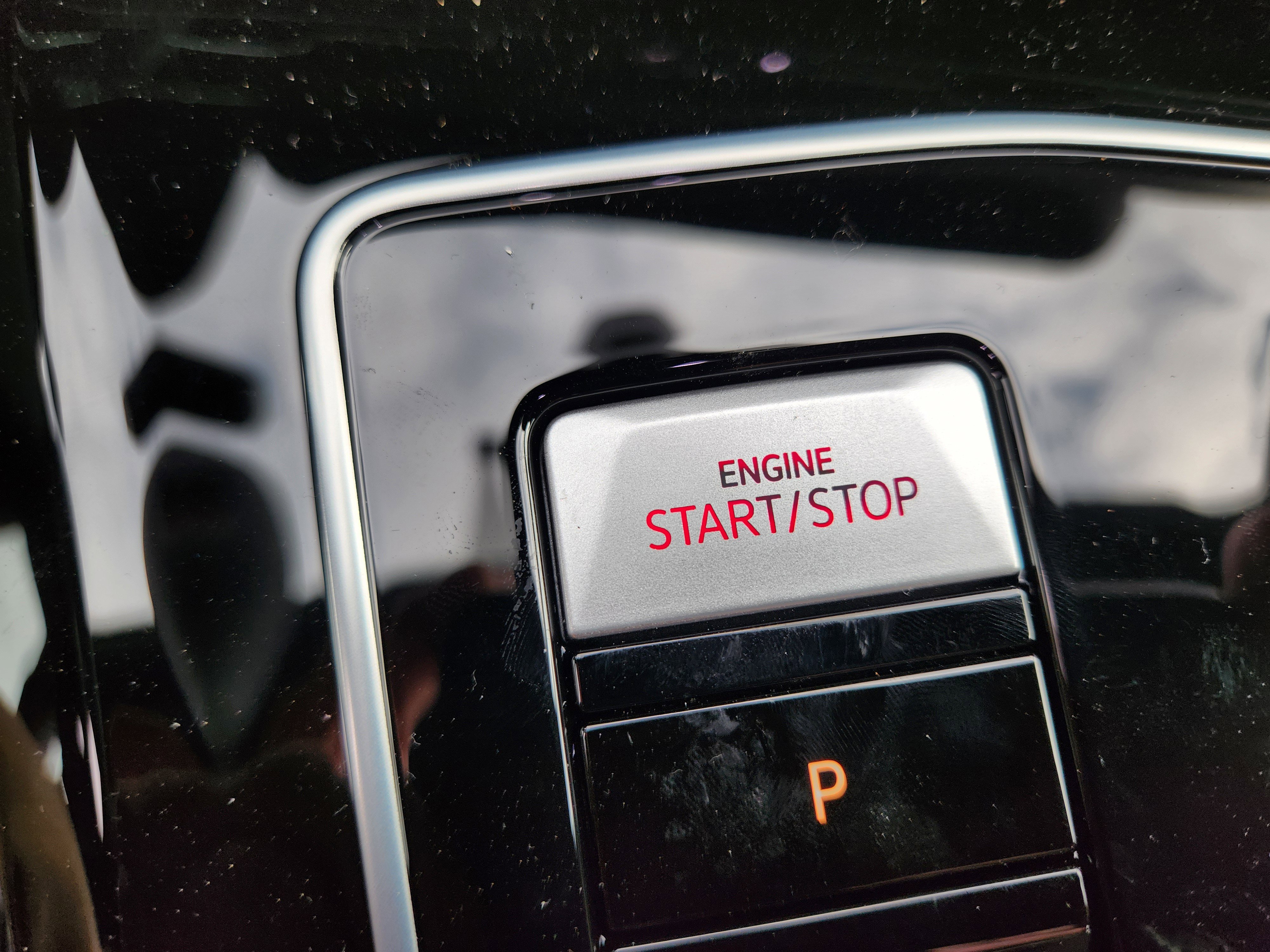 New 2025 Volkswagen GTI SE image 32