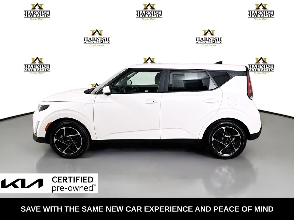 Certified 2025 Kia Soul EX image 4