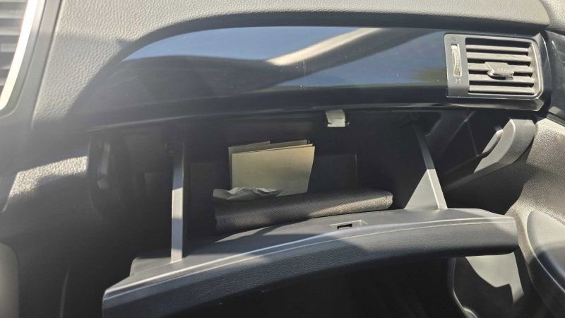 Used 2017 Honda Accord LX image 26