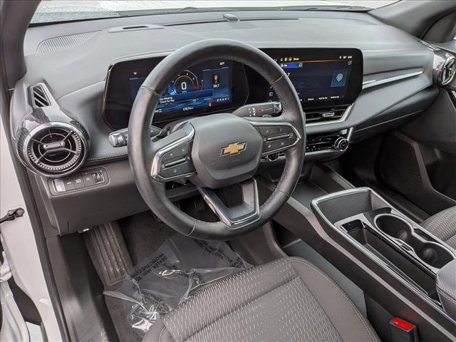 Used 2025 Chevrolet Equinox LT image 10