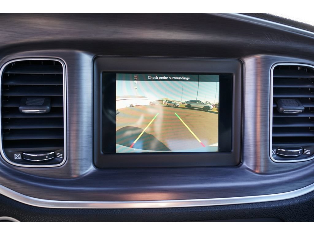 Used 2018 Dodge Charger SXT RWD image 29