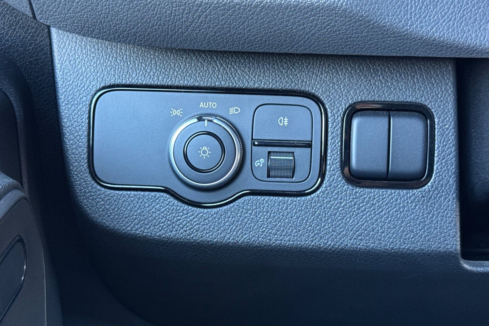 Used 2024 Mercedes-Benz Sprinter 2500 image 31