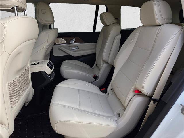 Certified 2026 Mercedes-Benz GLS 450 4MATIC image 16