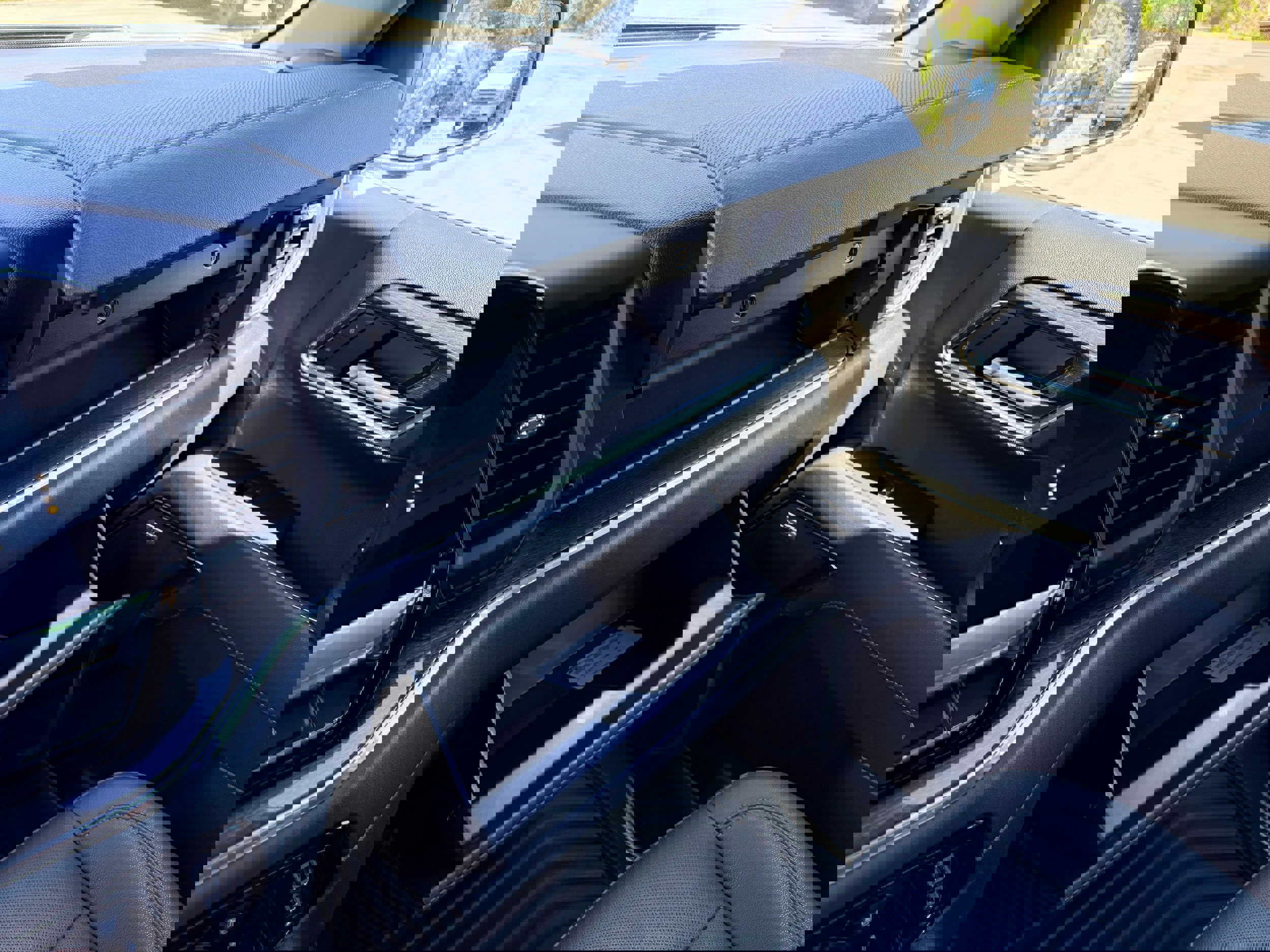 Used 2023 Chevrolet Silverado 1500 LTZ w/ LTZ Premium Package image 23