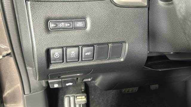 Used 2018 Nissan Murano SL w/ Moonroof Package AWD/4WD image 19