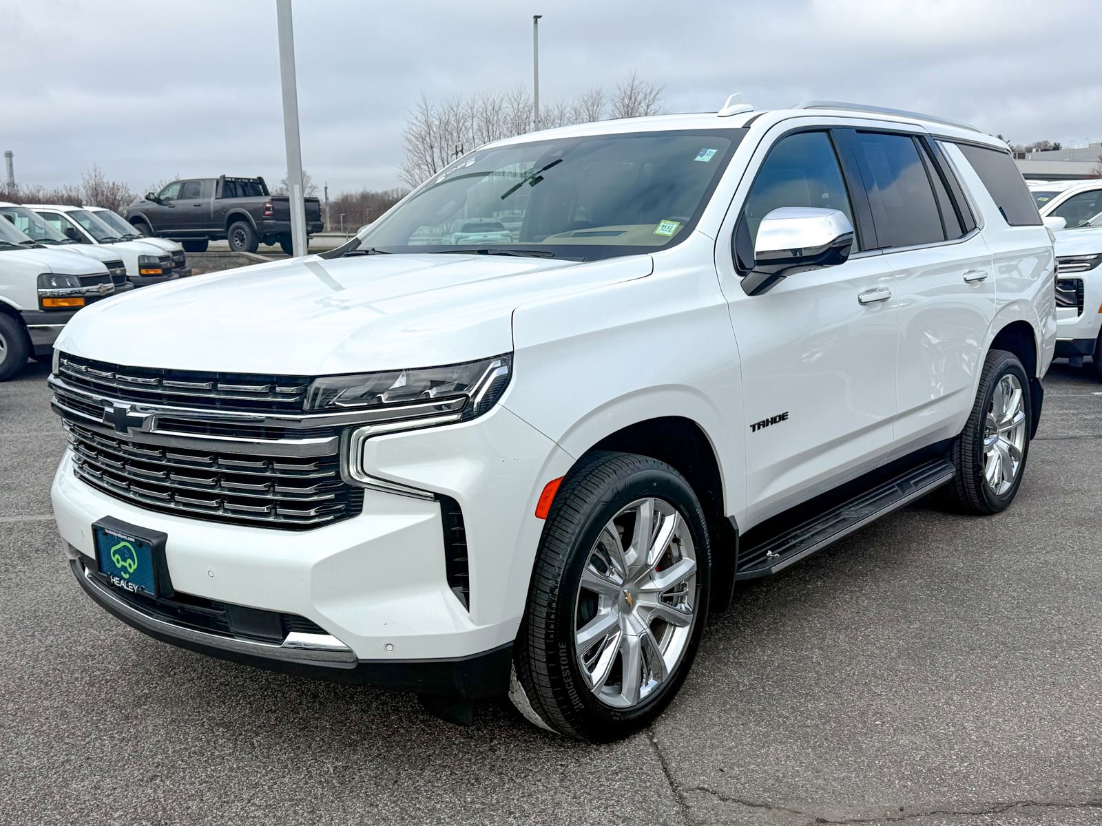 Certified 2022 Chevrolet Tahoe Premier AWD/4WD image 3