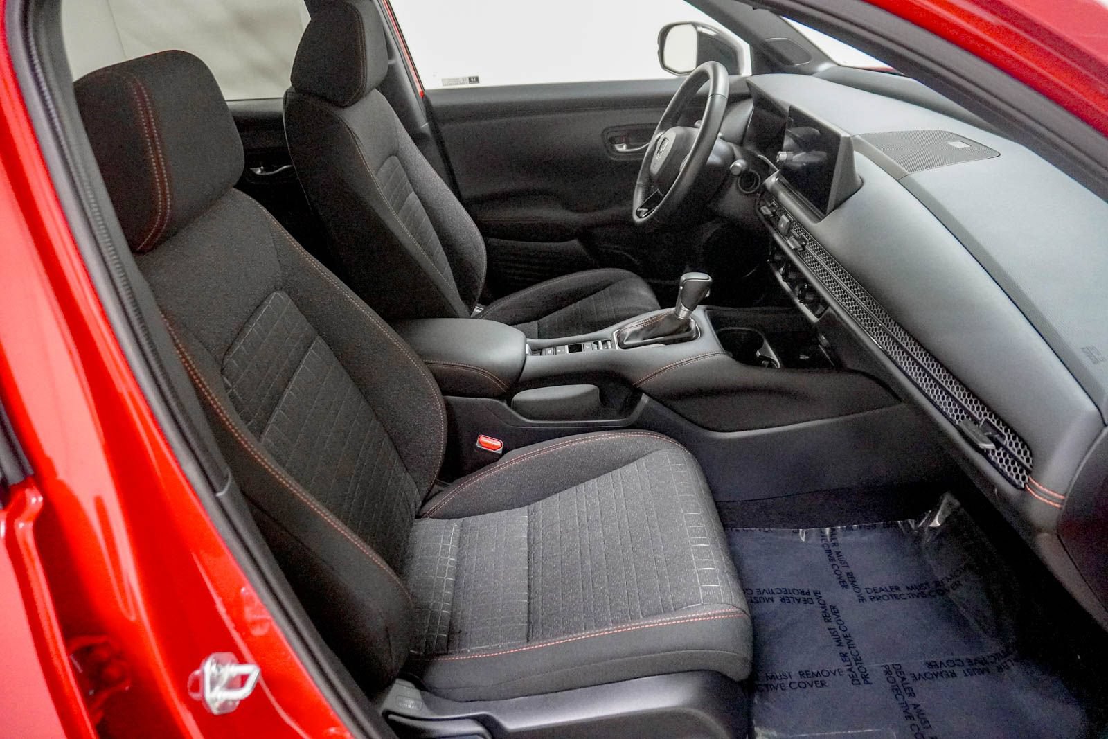 Certified 2026 Honda HR-V Sport image 29