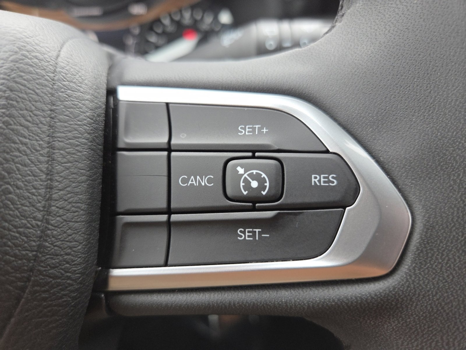 Used 2023 Jeep Compass Latitude w/ Convenience Group image 31