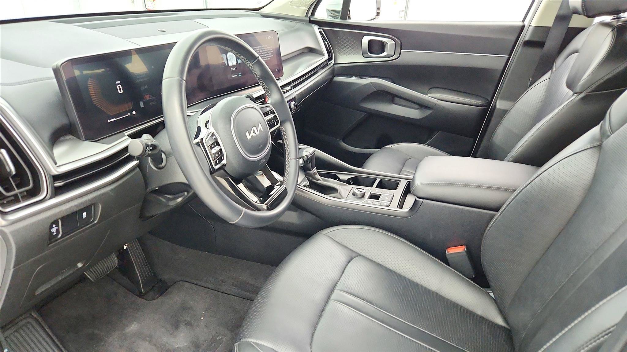 Used 2024 Kia Sorento S AWD/4WD image 25