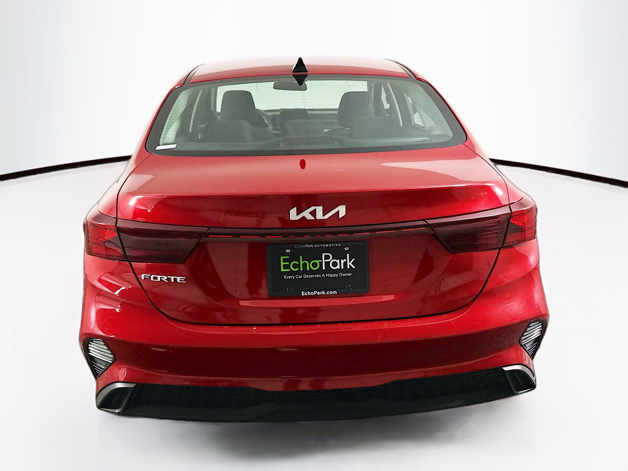 Used 2024 Kia Forte LXS image 7