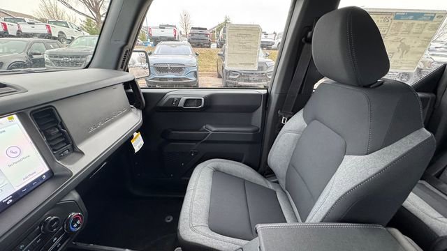 New 2025 Ford Bronco 4-Door image 34