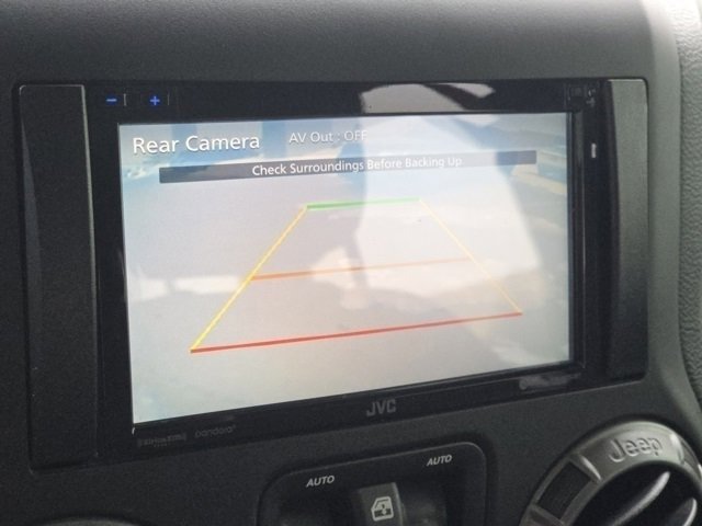 Used 2018 Jeep Wrangler Unlimited Sport S image 12