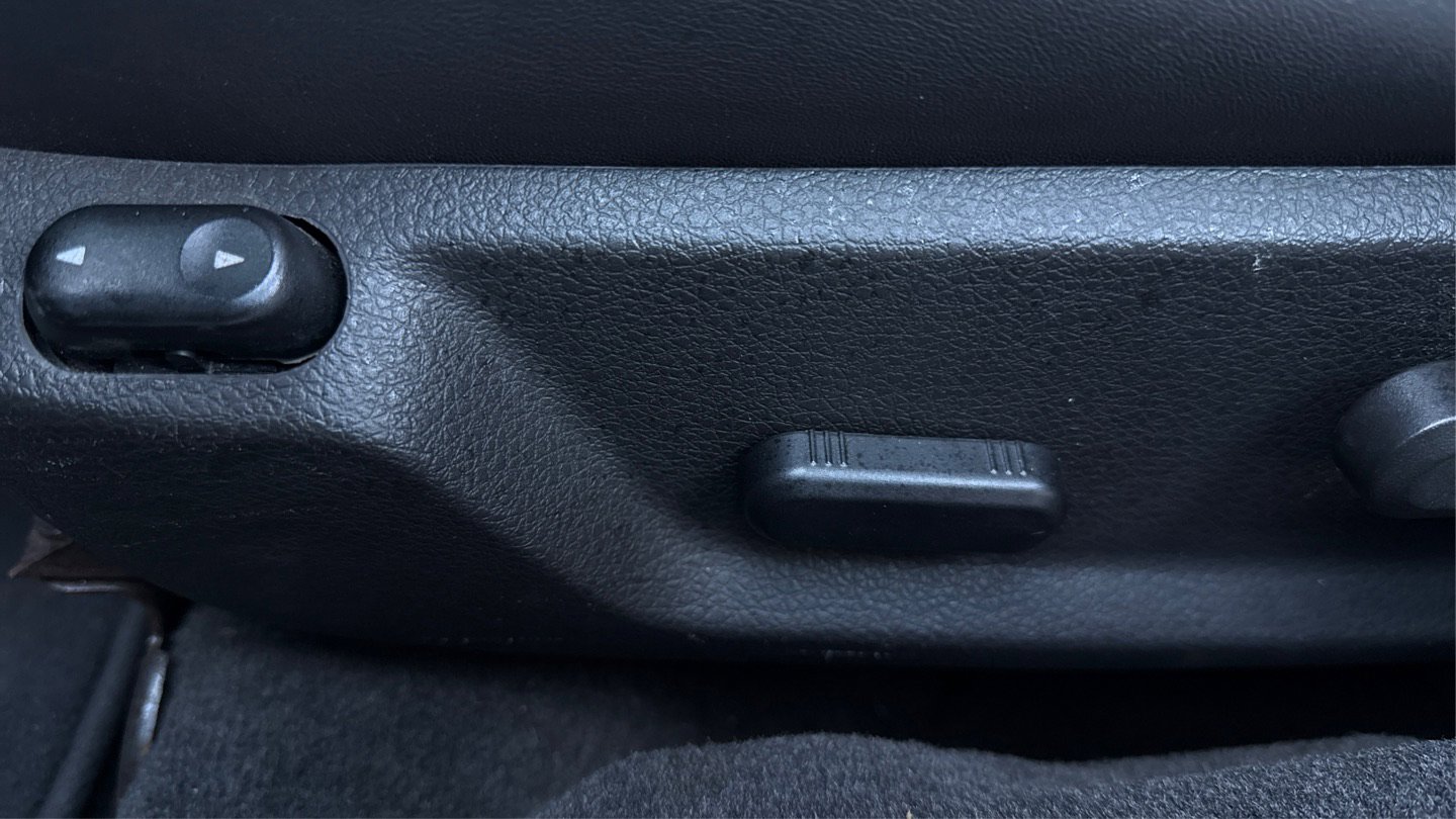 Used 2011 Ford Mustang GT Premium w/ Electronics Pkg image 41