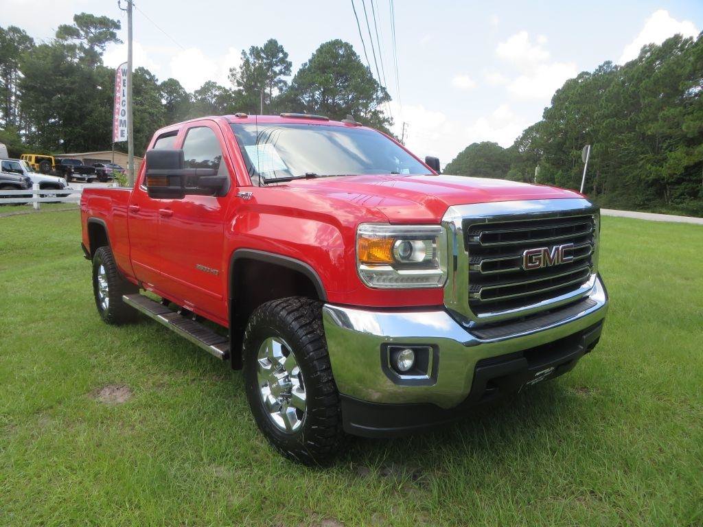 Used 2019 GMC Sierra 2500 SLE AWD/4WD image 4