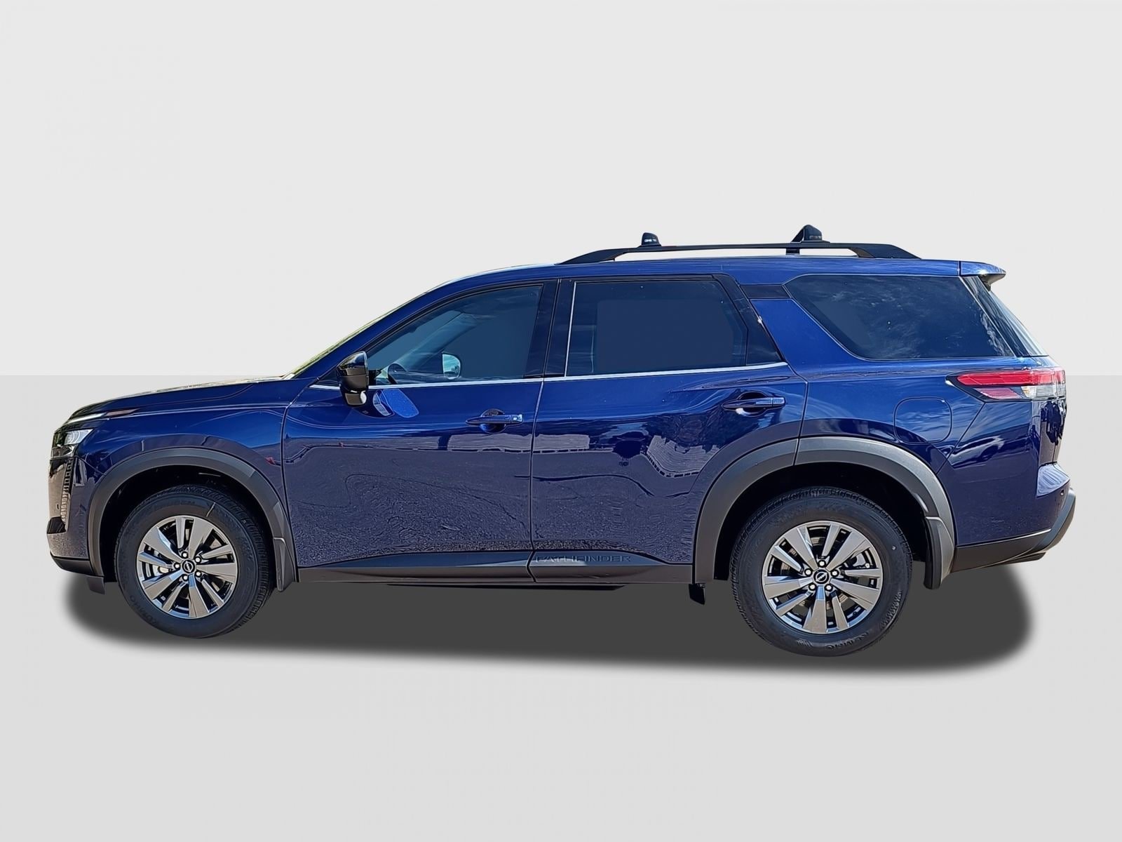 New 2026 Nissan Pathfinder SV AWD/4WD image 9