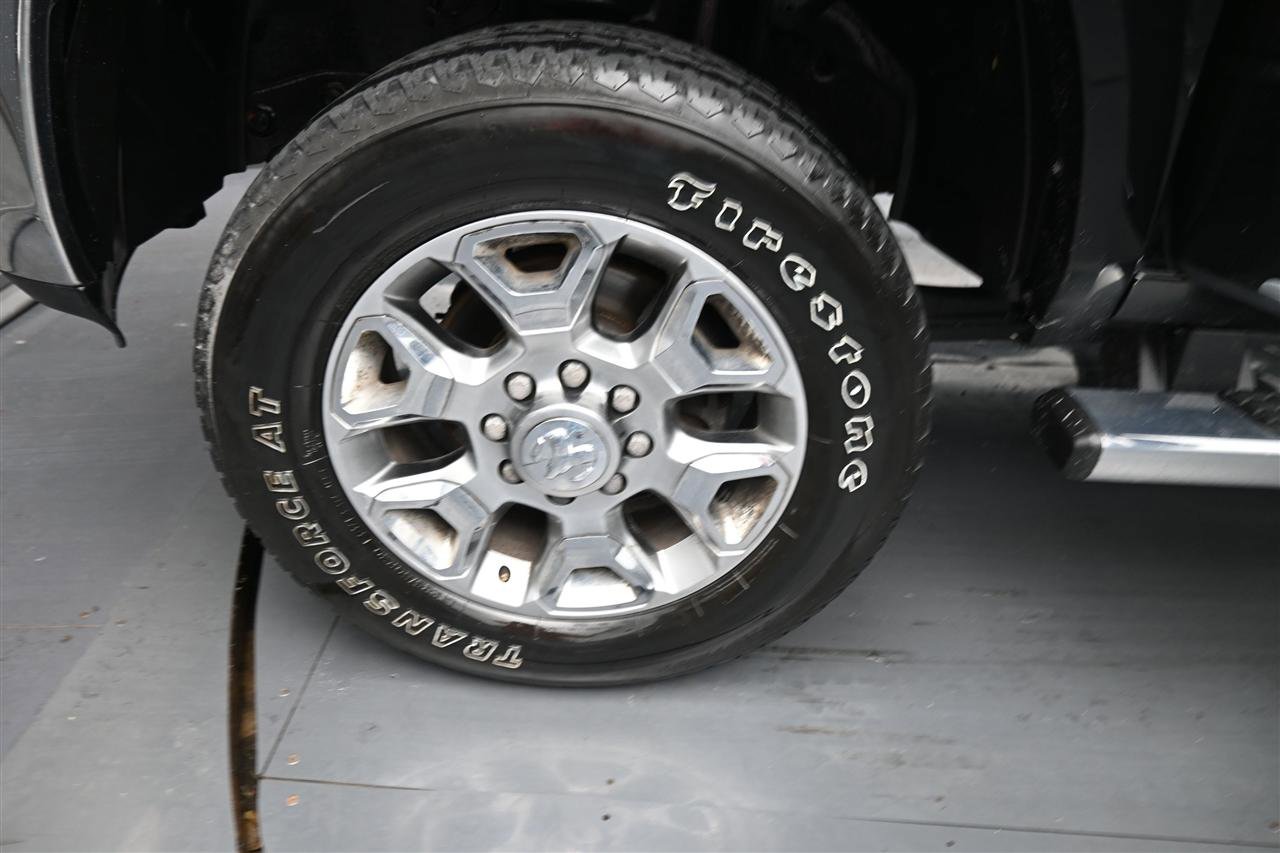 Used 2016 RAM 2500 Limited AWD/4WD image 17