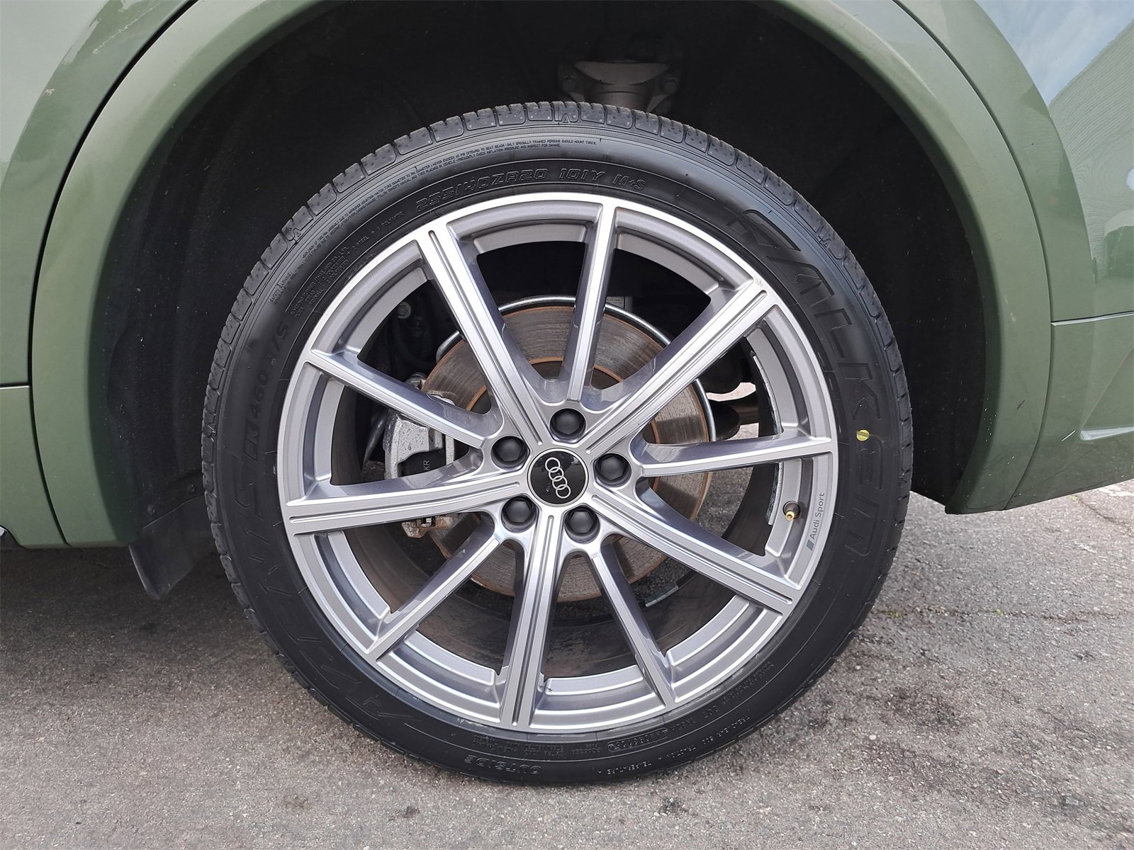 Used 2023 Audi Q5 e Premium Plus w/ Premium Plus Package image 37