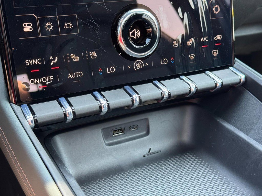 New 2026 GMC Terrain AT4 w/ Convenience Package III image 14