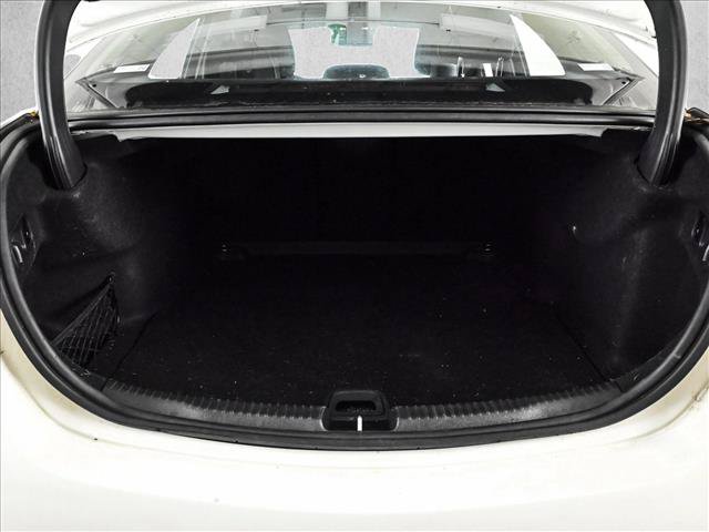 Used 2023 Mercedes-Benz C 300 4MATIC Sedan image 6