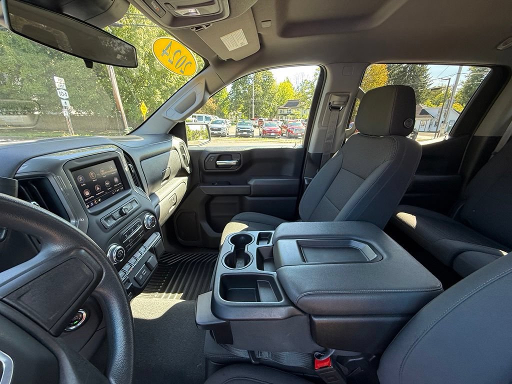 Used 2024 GMC Sierra 1500 Pro w/ Graphite Edition AWD/4WD image 18