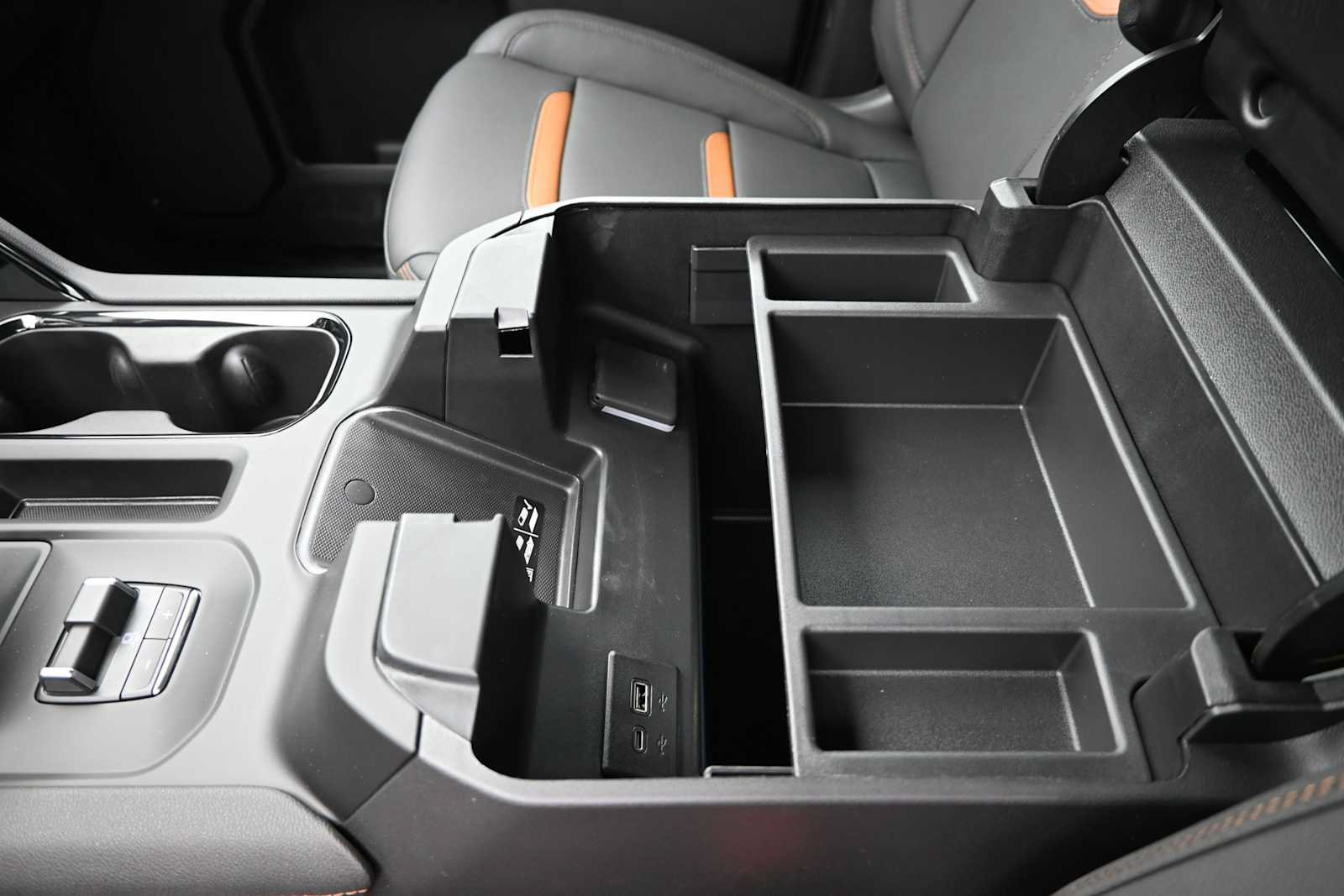 New 2026 GMC Sierra 1500 AT4 w/ AT4 Premium Package AWD/4WD image 19