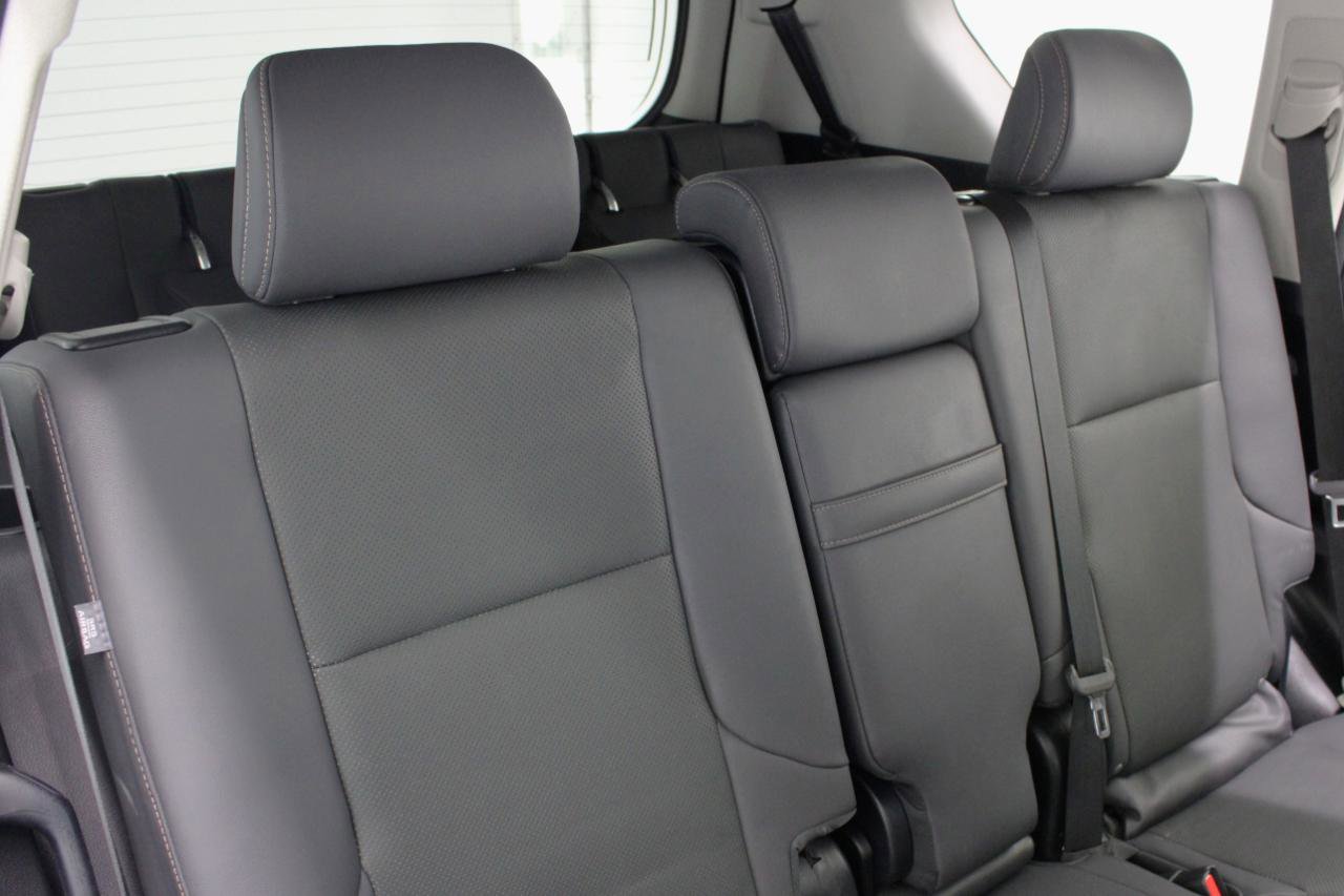 Used 2019 Lexus GX 460 Premium AWD/4WD image 46
