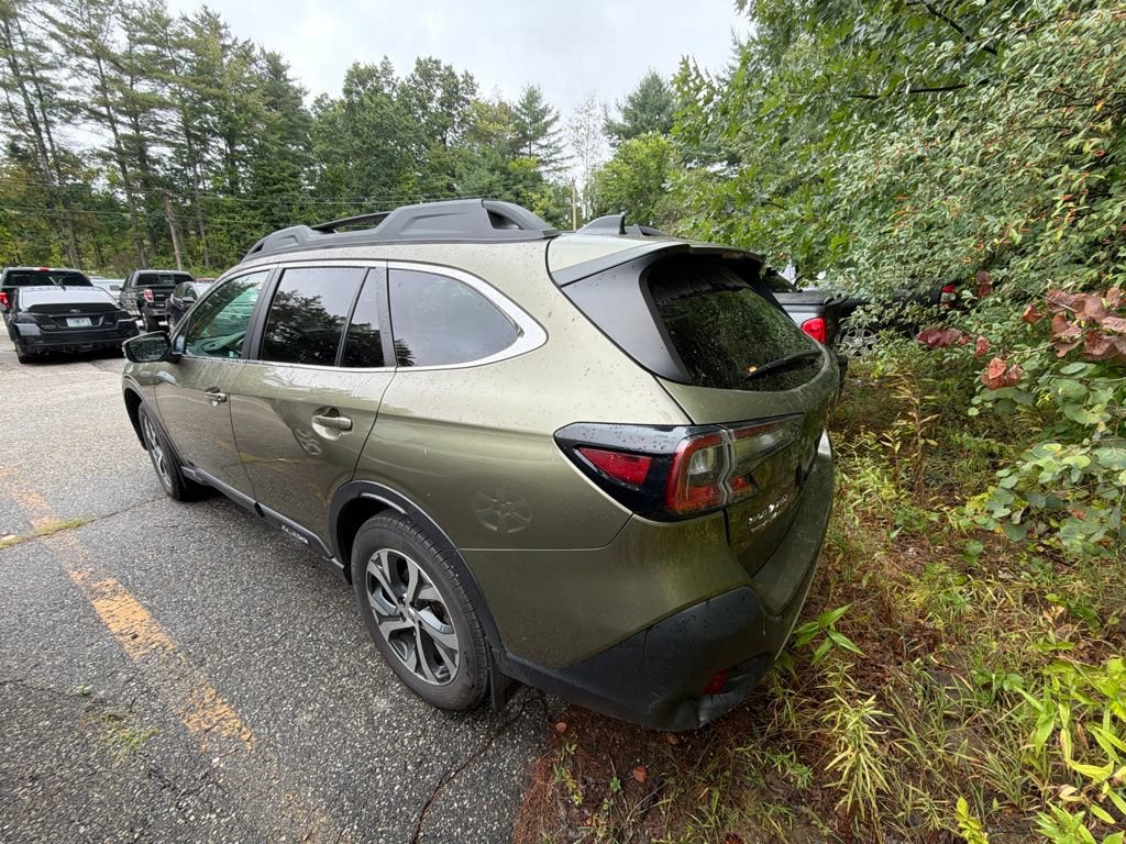 Used 2020 Subaru Outback Limited AWD/4WD image 2