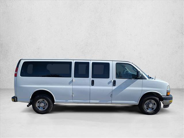 Used 2019 Chevrolet Express 3500 LT w/ LT Preferred Equipment Group RWD image 4