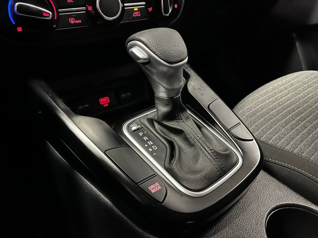 Used 2020 Kia Soul S image 11