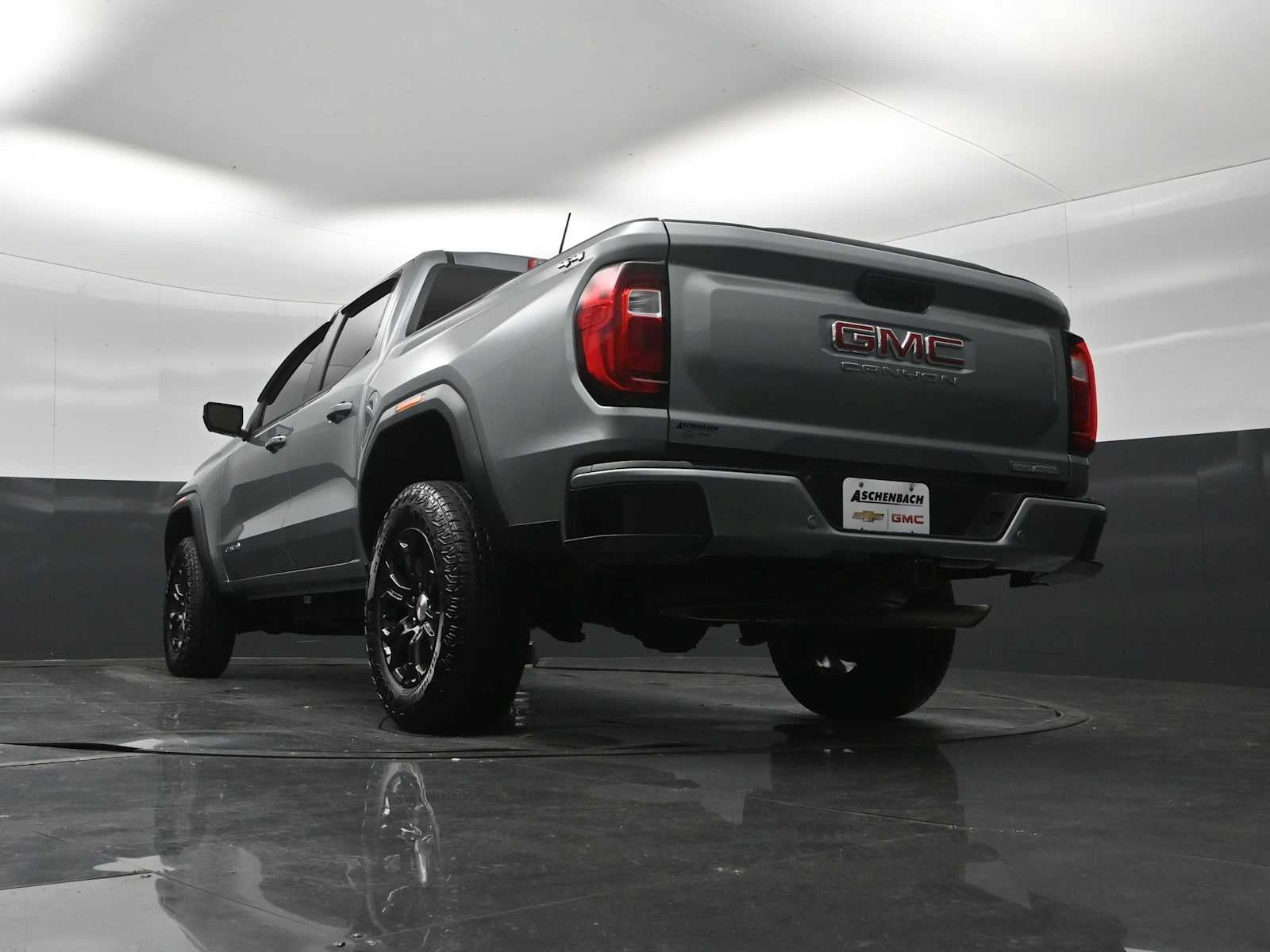 Used 2024 GMC Canyon Elevation w/ Convenience Package AWD/4WD image 23