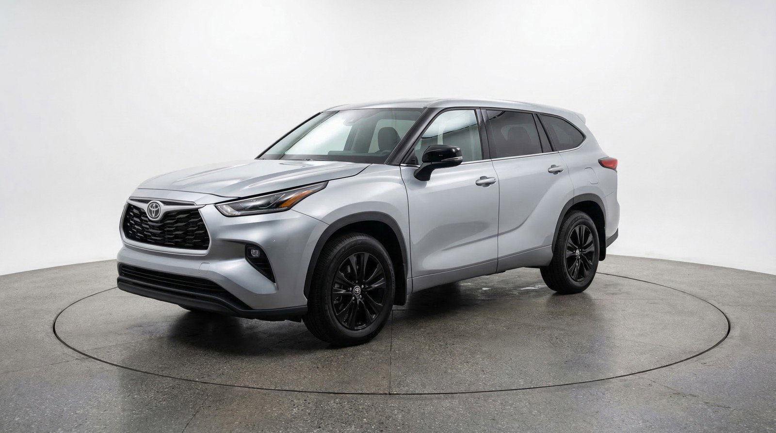Used 2025 Toyota Highlander XSE AWD/4WD image 3