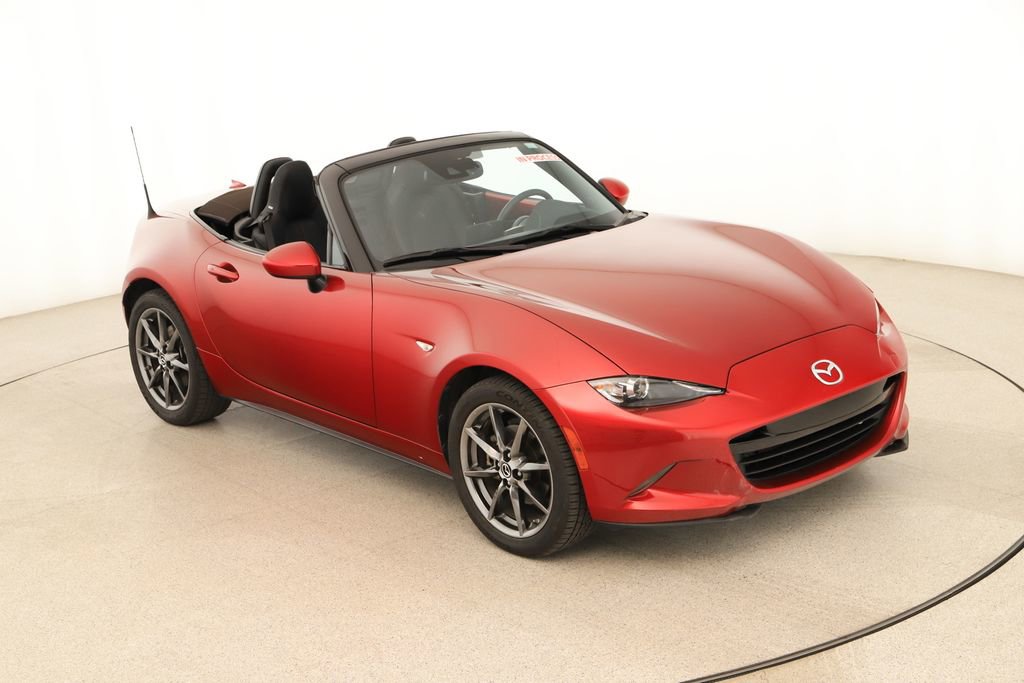 Used 2019 MAZDA MX-5 Miata Grand Touring image 37
