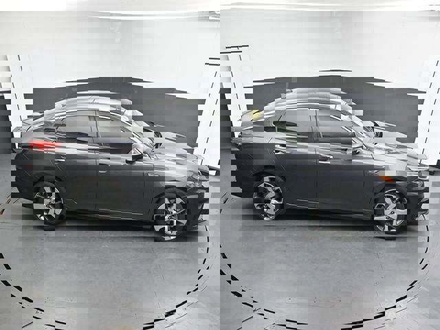 Used 2019 Kia Optima S w/ S Panoramic Sunroof Package image 26