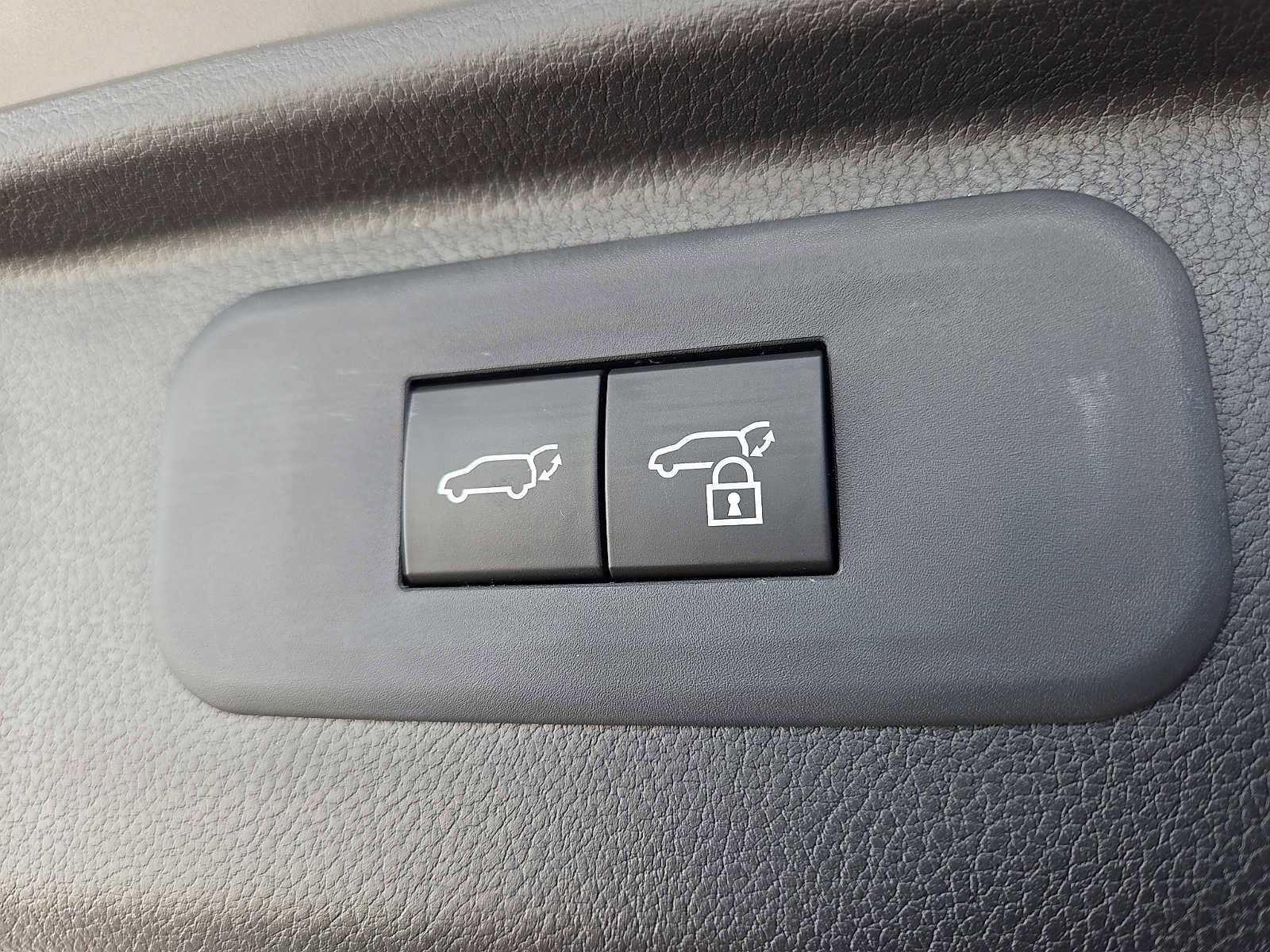 Used 2025 Toyota Grand Highlander Hybrid MAX Platinum image 28