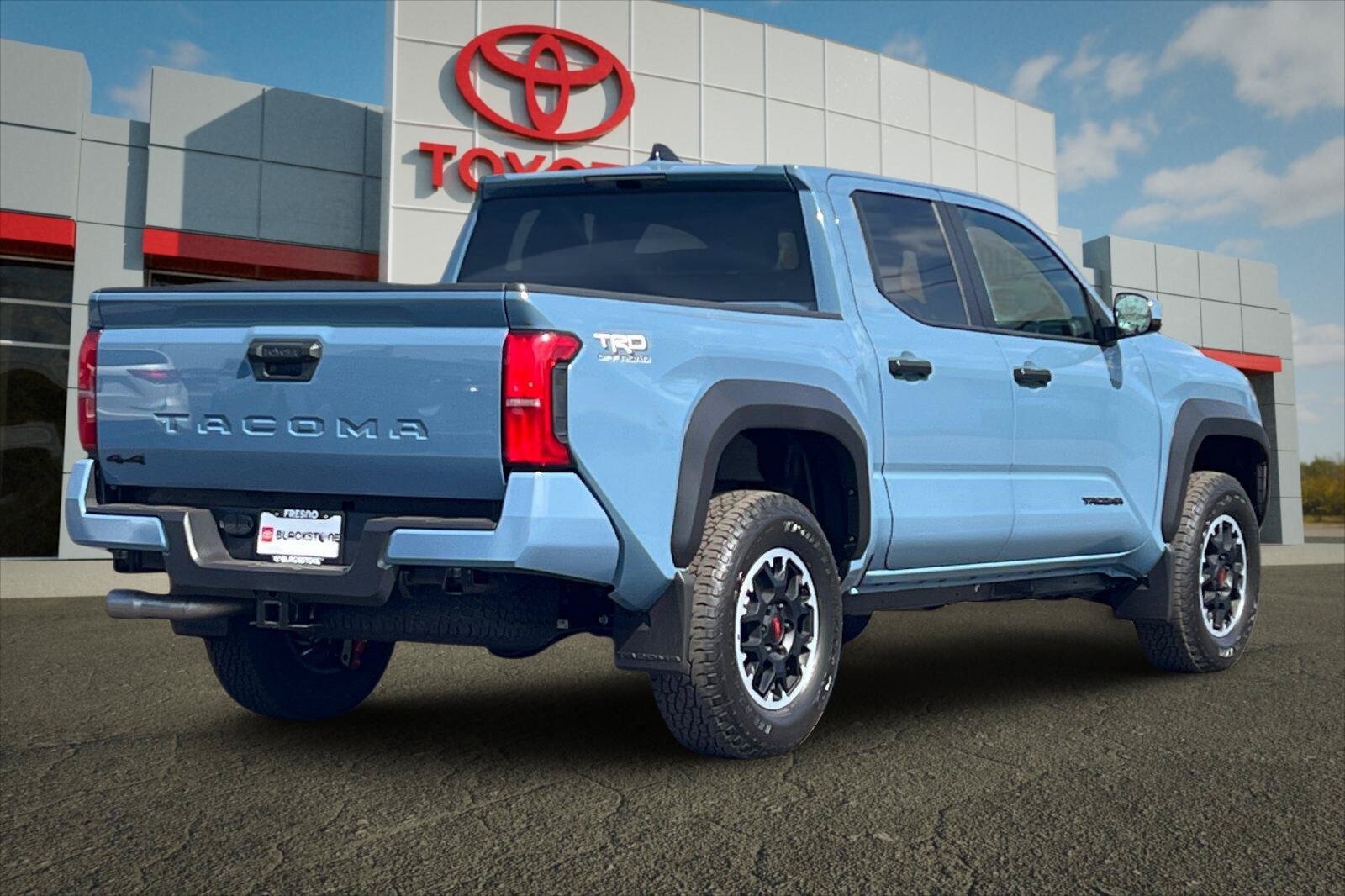 Certified 2026 Toyota Tacoma TRD Off-Road AWD/4WD image 3