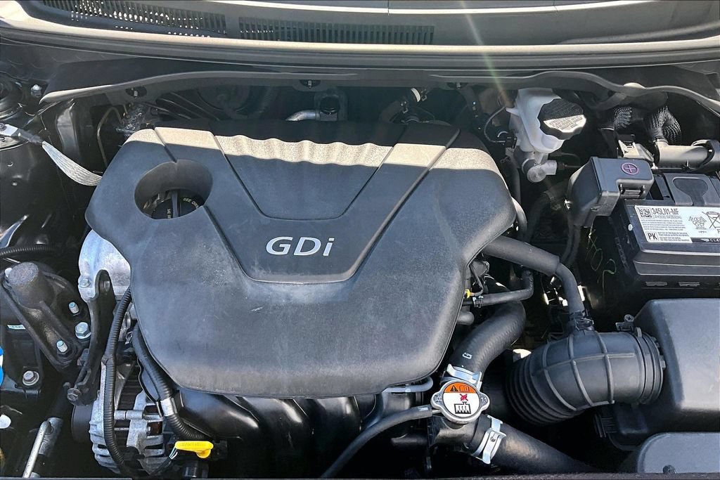 Used 2016 Hyundai Veloster w/ Option Group 02 FWD image 30