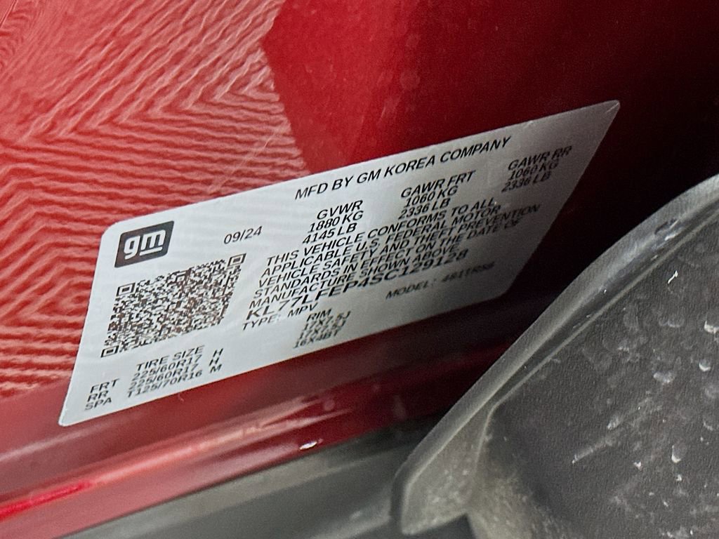 Used 2025 Chevrolet Trax LS w/ LS Convenience Package image 30