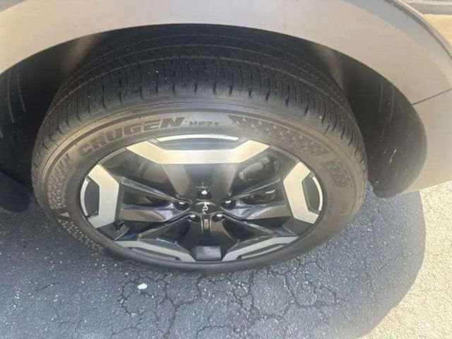 Used 2025 Kia Telluride S FWD image 23