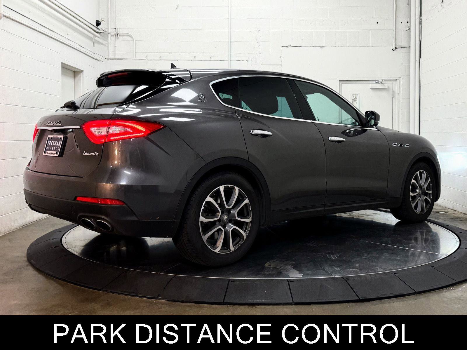 Used 2017 Maserati Levante image 8
