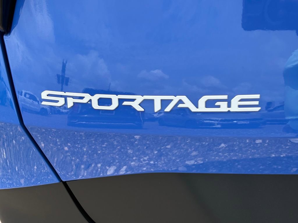 New 2026 Kia Sportage EX FWD image 10