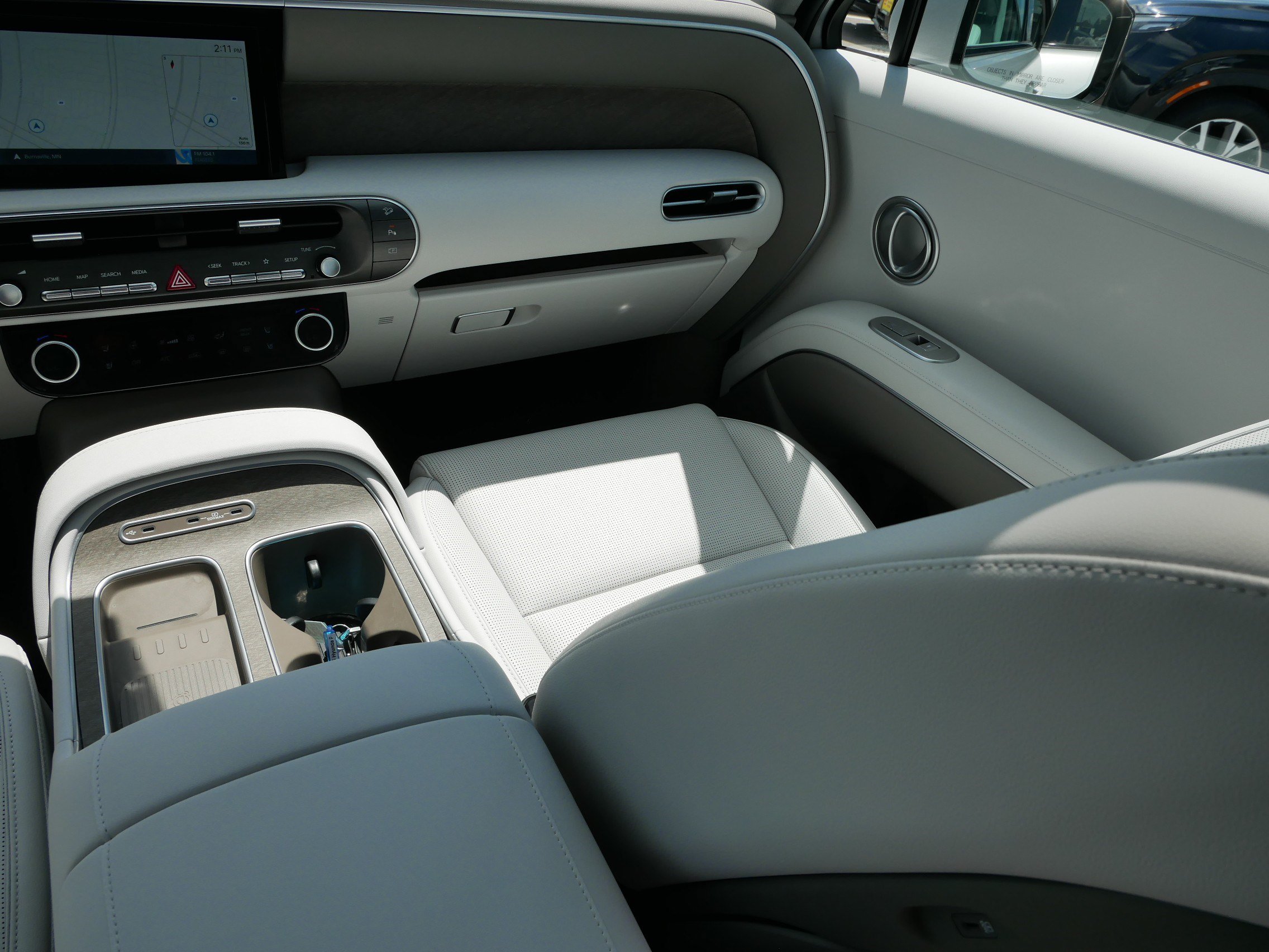 Certified 2026 Hyundai Palisade Limited AWD/4WD image 11