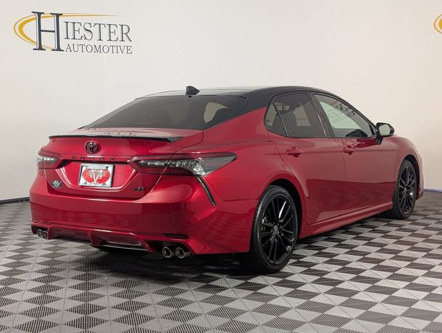Used 2023 Toyota Camry XSE FWD image 7