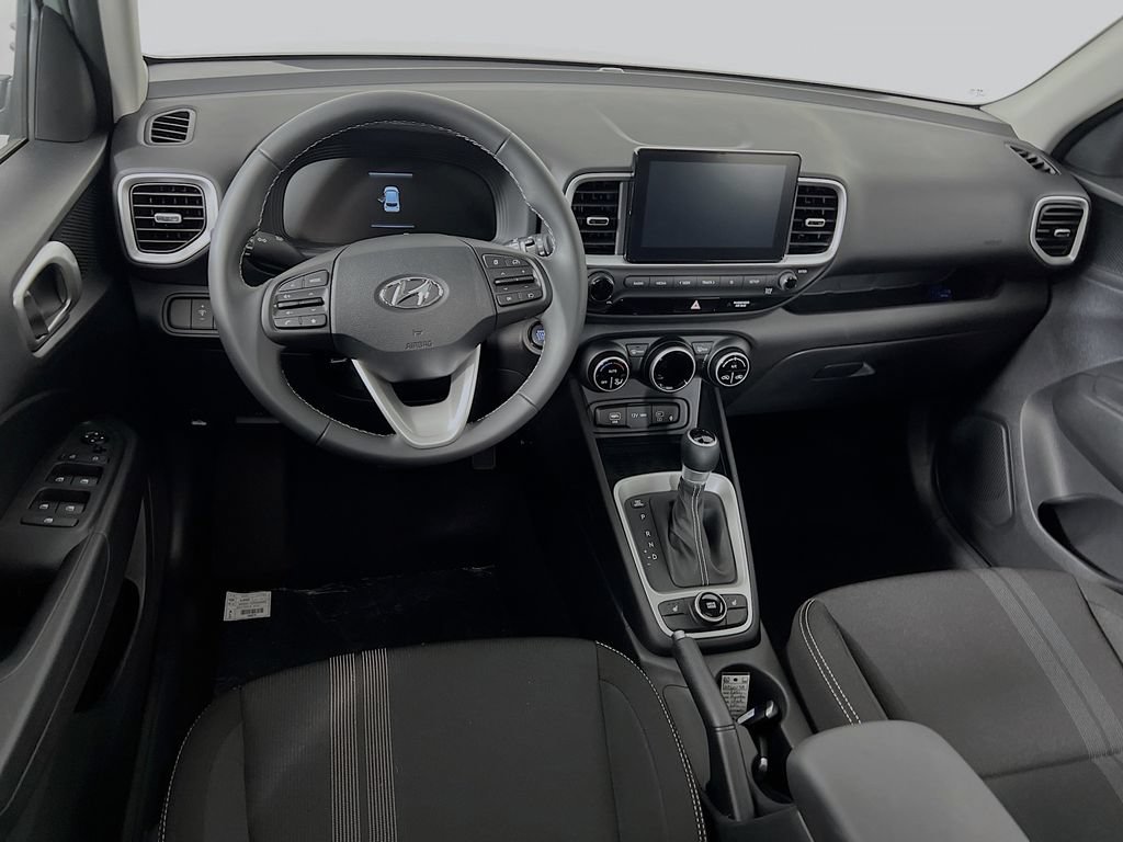 Certified 2026 Hyundai Venue SEL FWD image 22