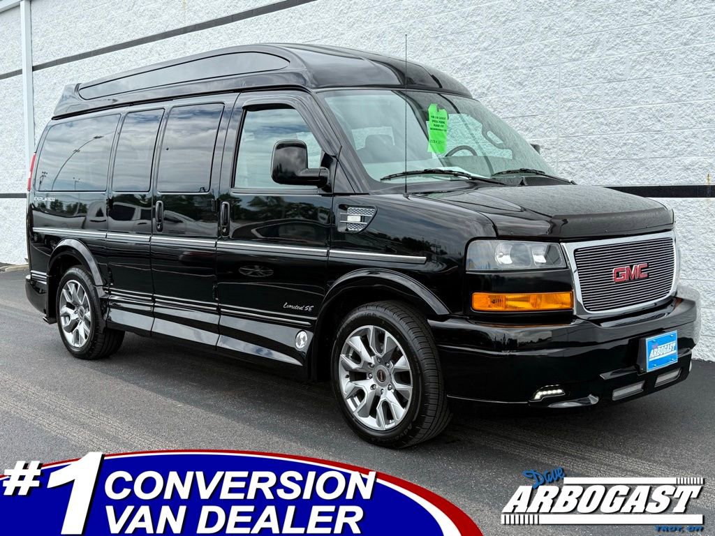 Used 2022 GMC Savana 2500 w/ Enhanced Convenience Package