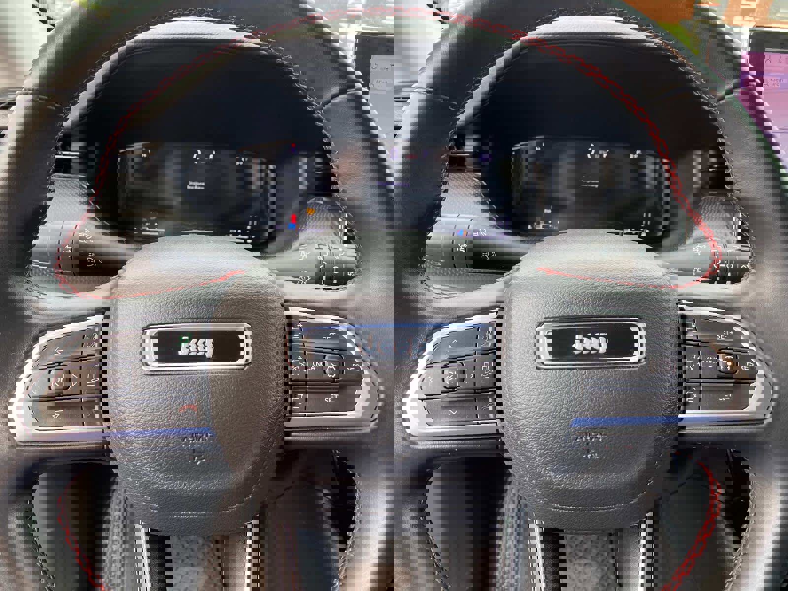 Certified 2022 Jeep Compass Trailhawk w/ Trailhawk Elite Group image 16