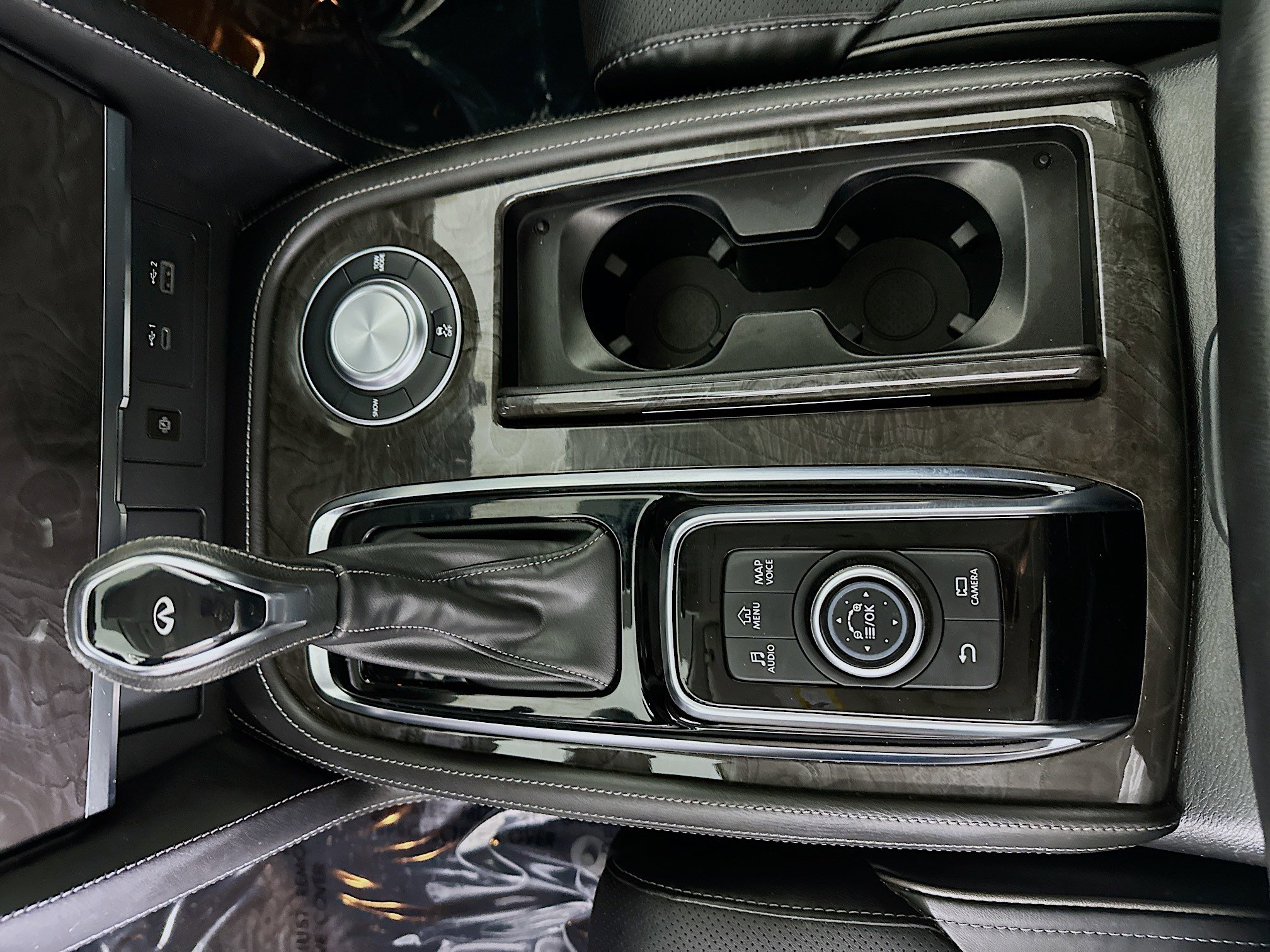 Used 2024 INFINITI QX80 Luxe image 22