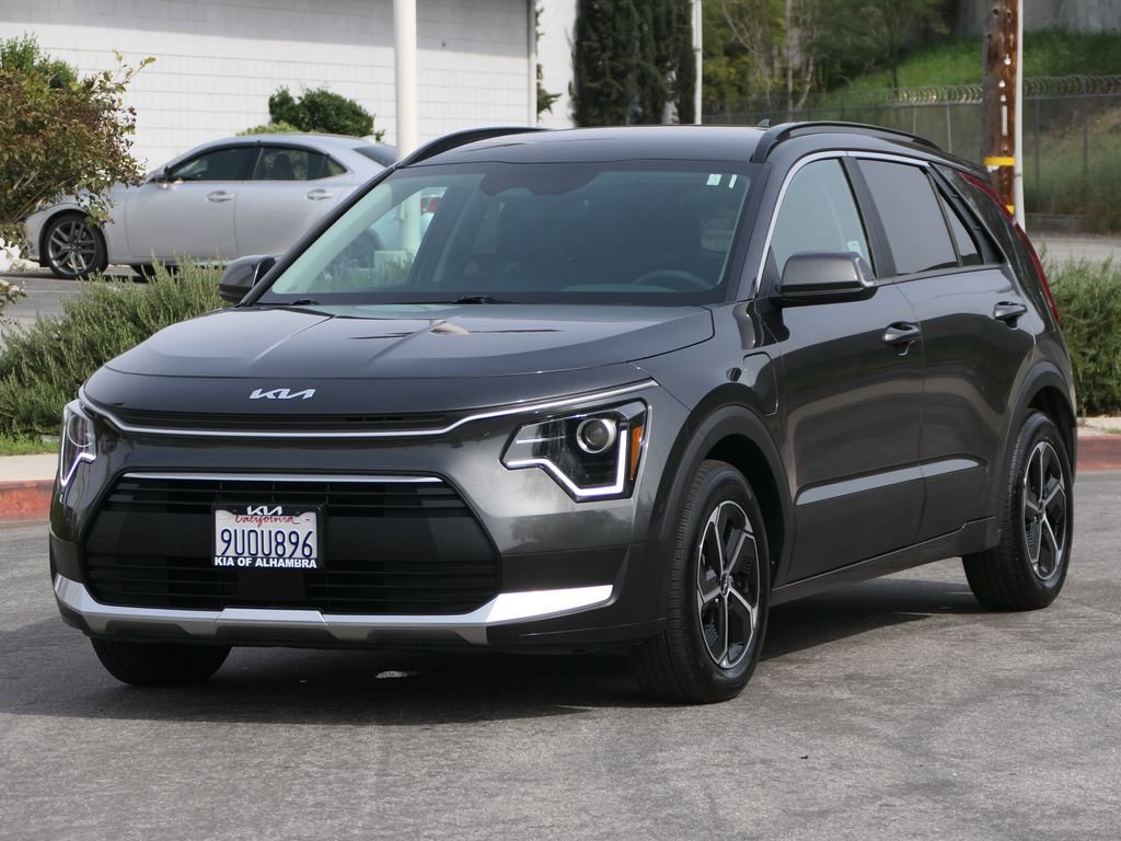 Used 2025 Kia Niro EX image 7