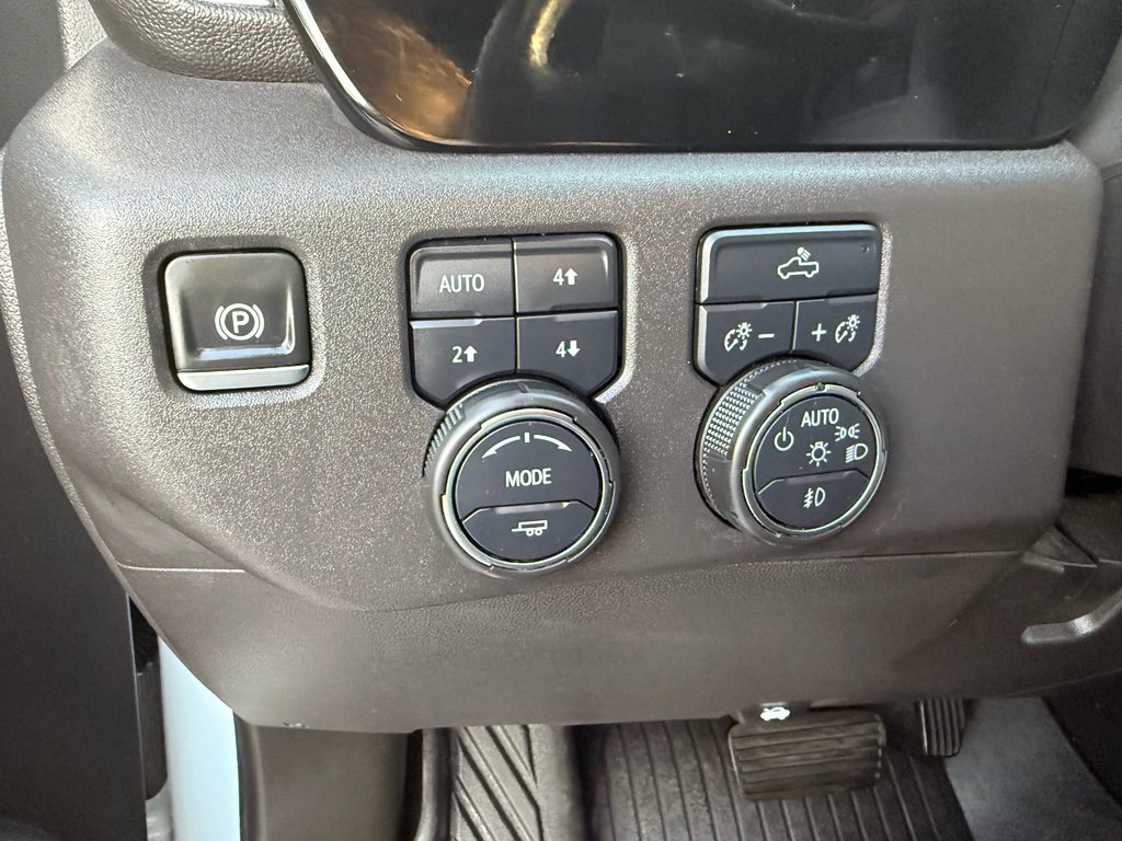 Used 2024 Chevrolet Silverado 1500 LT Trail Boss image 11